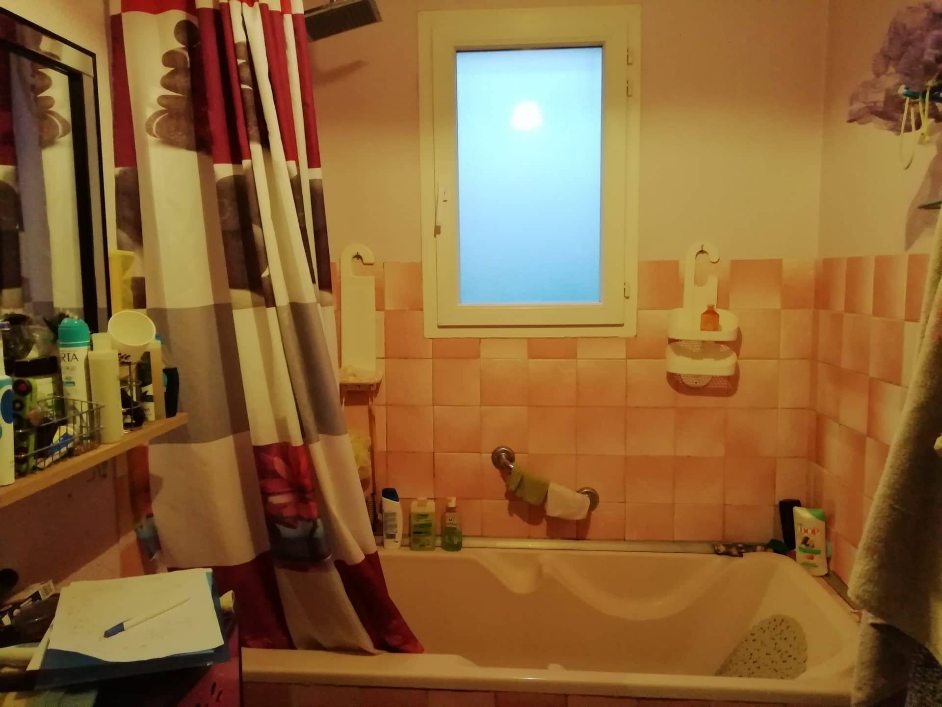 expert en rénovation de salle de bains à saint-germain en 2025 : design moderne, matériaux de qualité et réalisation sur mesure pour un espace confortable et élégant.