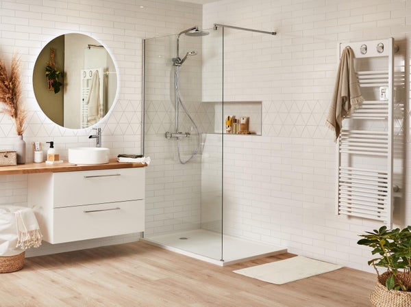 expert en rénovation de salle de bains à verrières-le-buisson, nous transformons votre espace avec qualité et savoir-faire pour un résultat moderne et personnalisé.