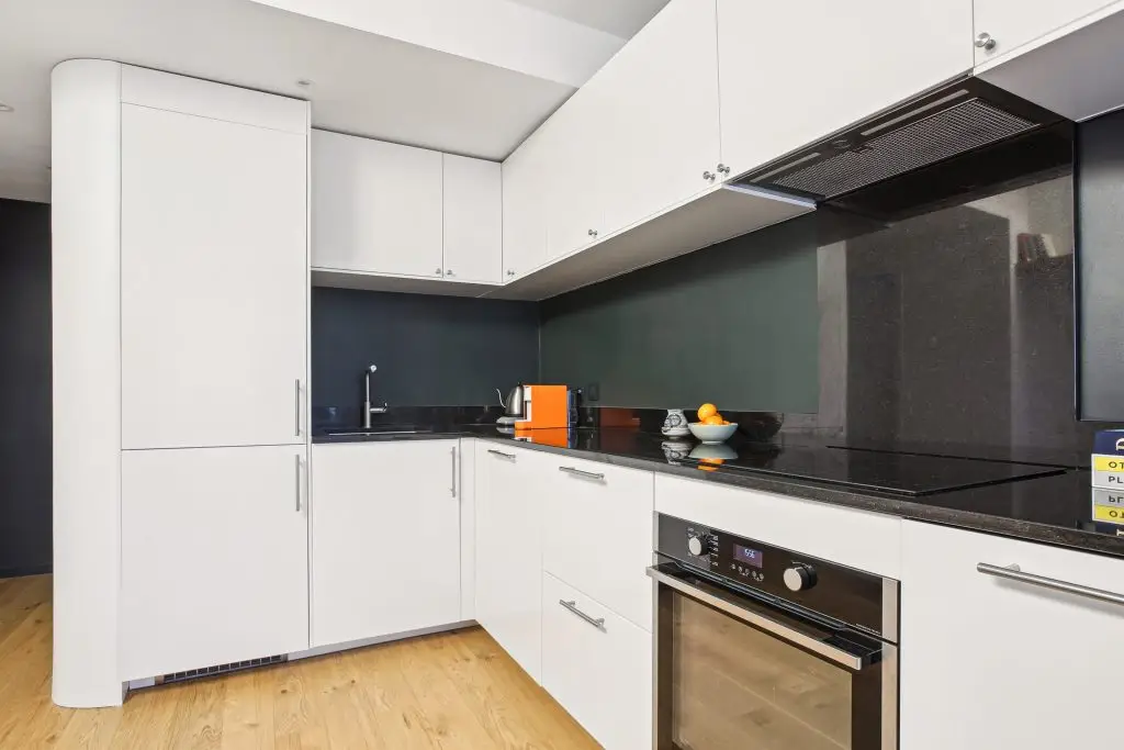 découvrez des conseils pratiques pour rénover efficacement un appartement de 40m2 à paris, optimiser l'espace et valoriser votre bien immobilier.