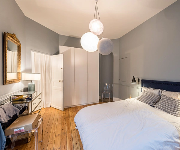 découvrez comment rénover votre chambre facilement avec nos conseils pratiques et idées déco pour créer un espace confortable et élégant.