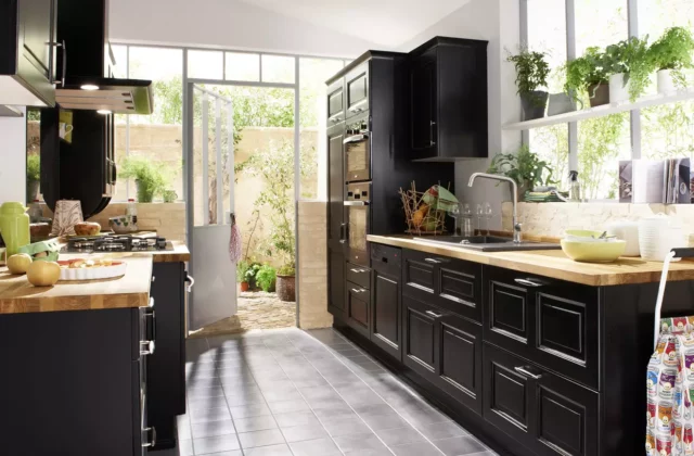 découvrez les étapes clés pour rénover votre cuisine à senlisse efficacement. conseils pratiques, astuces et guide complet pour une rénovation réussie.