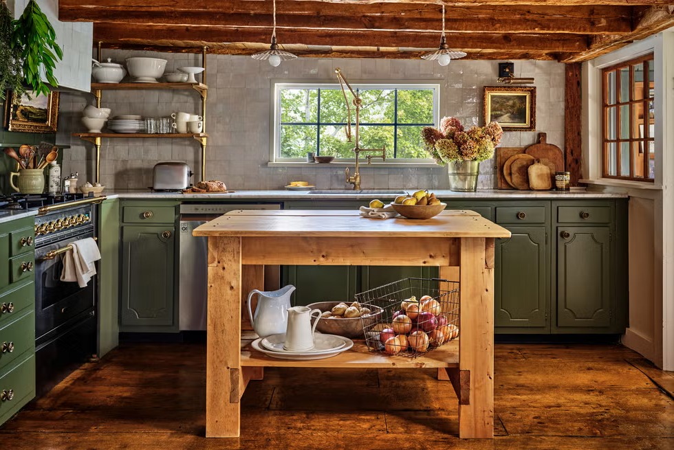 découvrez nos astuces pour rénover votre cuisine en chêne et lui donner un style moderne tout en conservant son charme naturel.