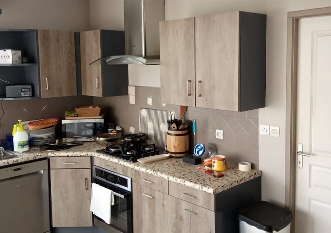 découvrez des idées inspirantes et des conseils pratiques pour rénover votre cuisine à fontaine-le-port. transformez votre espace avec style et fonctionnalité.