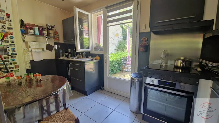 découvrez nos conseils pratiques pour rénover votre cuisine à sermaise 91530 et transformer votre espace en un lieu moderne et fonctionnel.