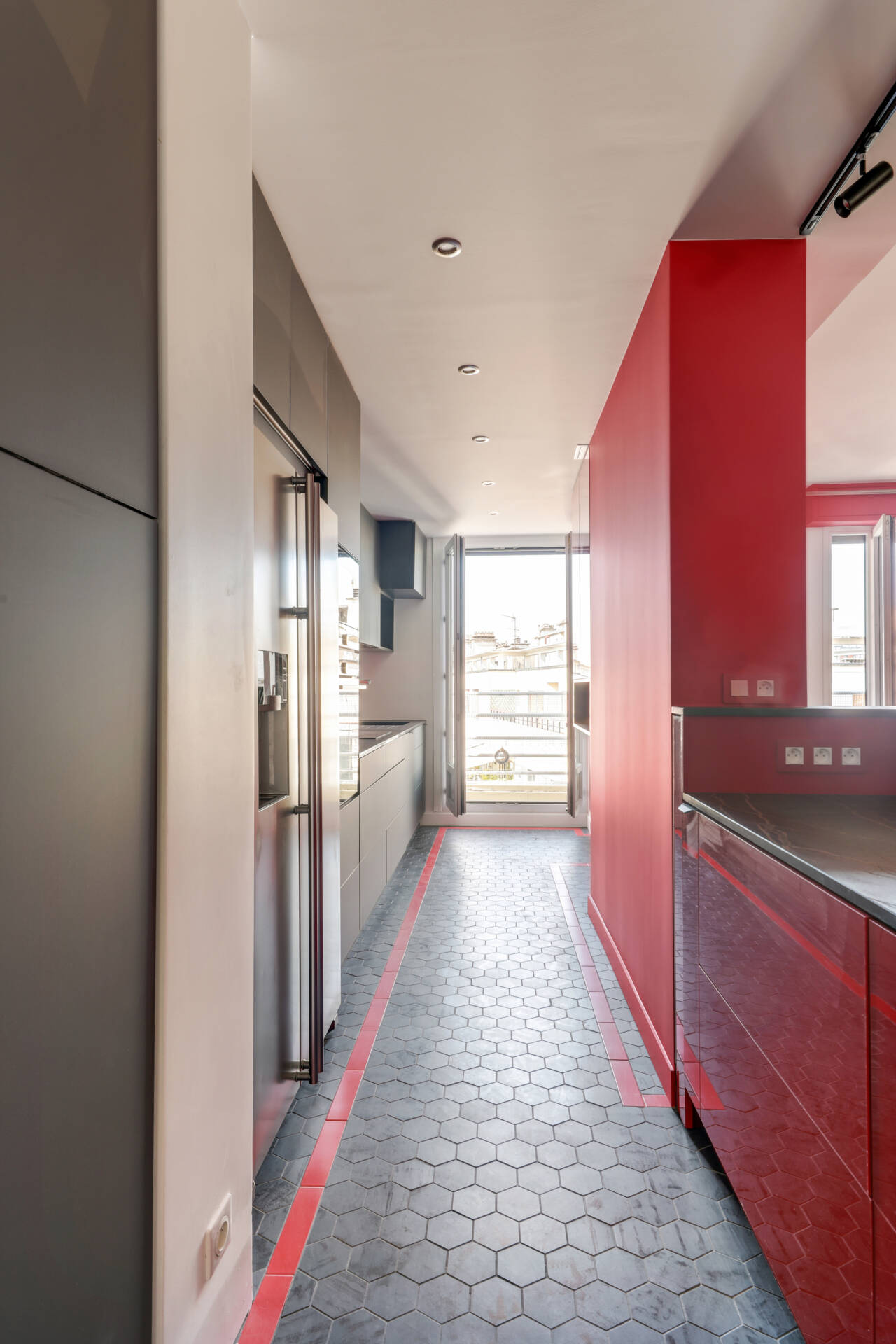 rénover votre intérieur à paris avec un architecte professionnel pour un espace sur-mesure alliant design et fonctionnalité.