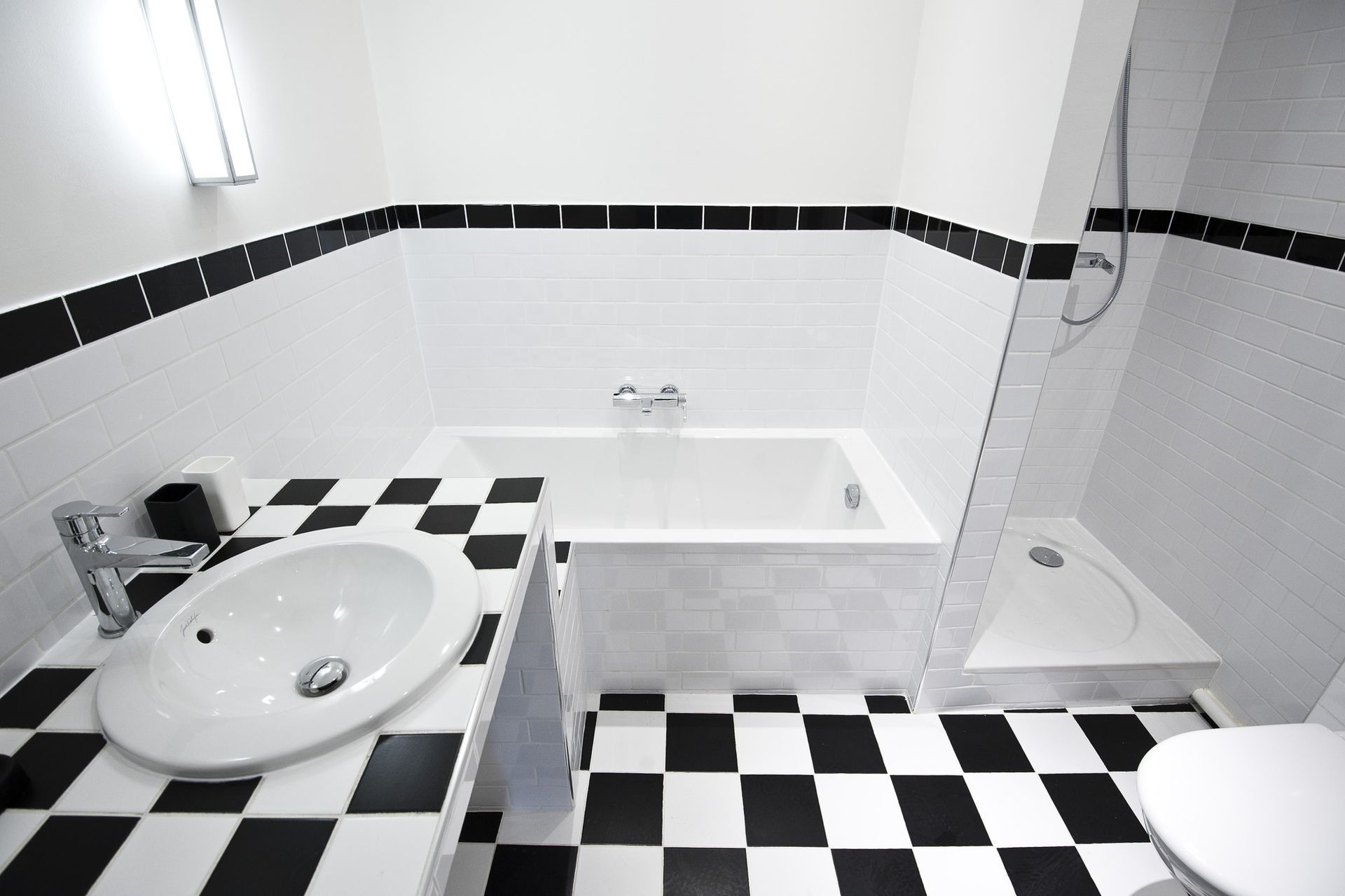 découvrez nos conseils pratiques et astuces pour rénover votre salle de bains à bagneux tout en maîtrisant votre budget. transformez votre espace avec succès grâce à nos recommandations.