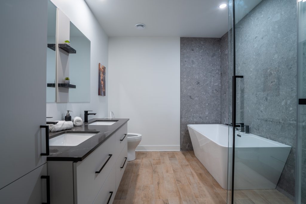 découvrez nos services experts pour rénover votre salle de bains à moussy-le-neuf en 2025. qualité, design et confort garantis pour votre projet de rénovation.