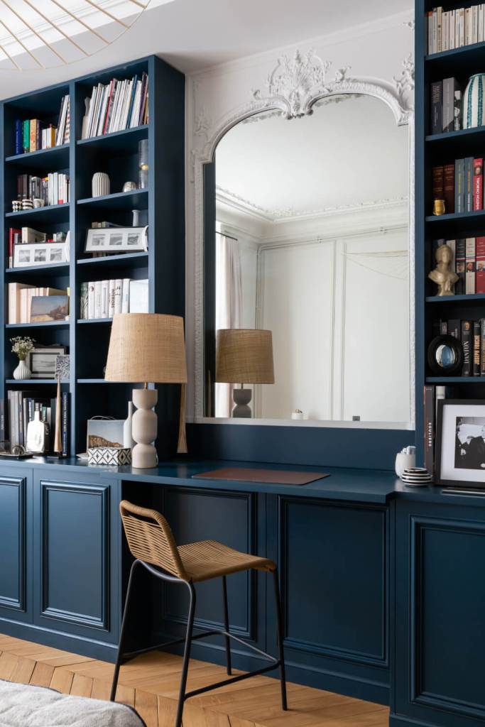 transformez votre bureau haussmannien avec une rénovation alliant élégance et modernité pour un espace de travail raffiné et fonctionnel.