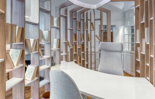 découvrez comment rénover votre bureau haussmannien avec élégance, alliant charme classique et modernité pour un espace de travail raffiné et fonctionnel.