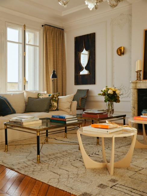 transformez votre bureau haussmannien avec élégance grâce à des rénovations alliant charme classique et modernité.