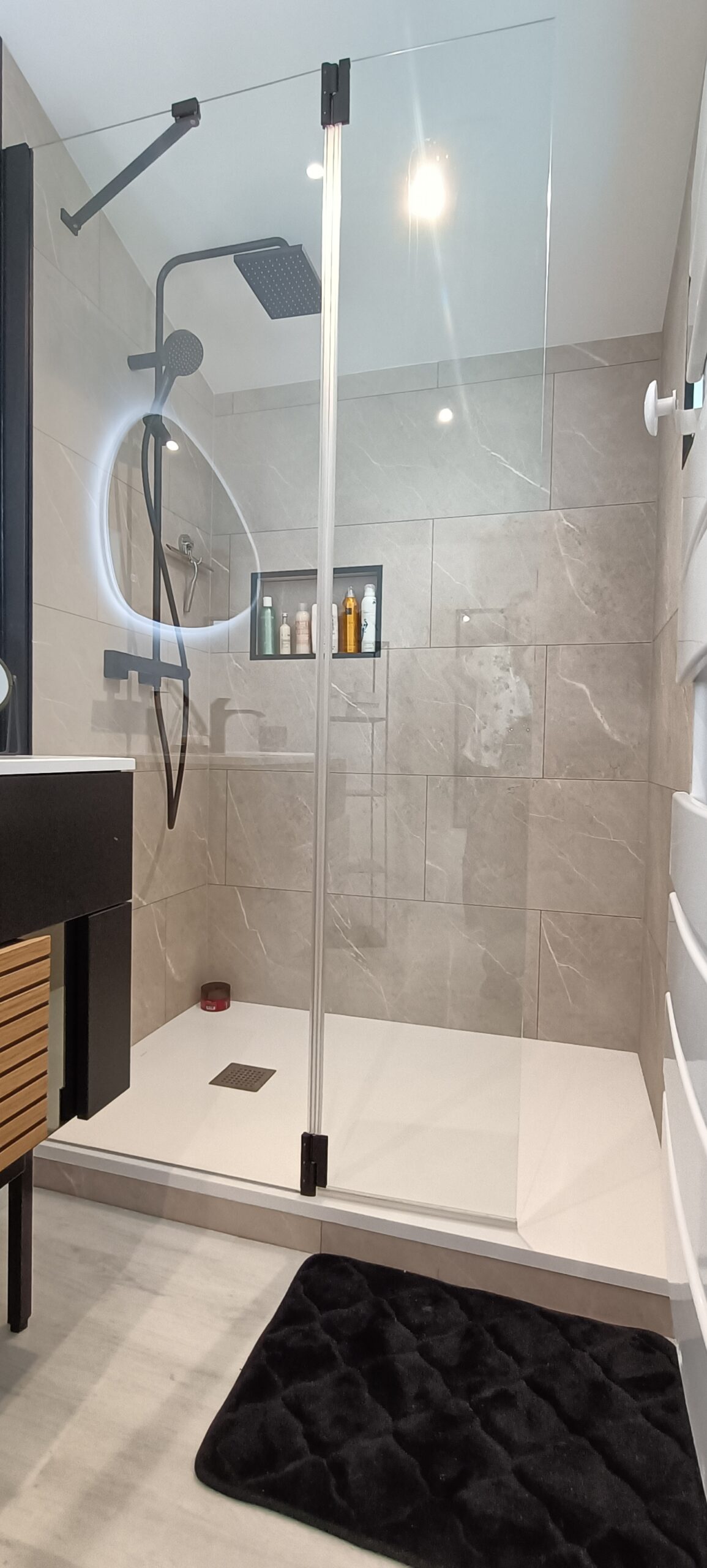 transformez votre salle de bain à rosny-sur-seine avec nos services de rénovation professionnels. qualité, expertise et satisfaction garanties pour un espace moderne et fonctionnel.