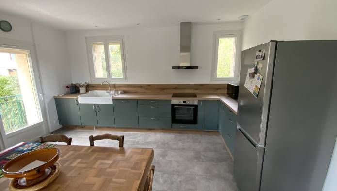 découvrez nos conseils pratiques pour réussir la rénovation de votre cuisine à isles-les-meldeuses et créer un espace fonctionnel et esthétique.