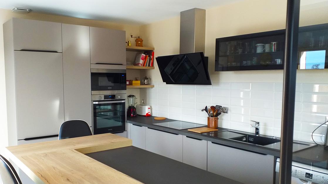 découvrez nos conseils pratiques pour réussir la rénovation de votre cuisine à fontaine-fourches. transformez votre espace avec style et fonctionnalité.