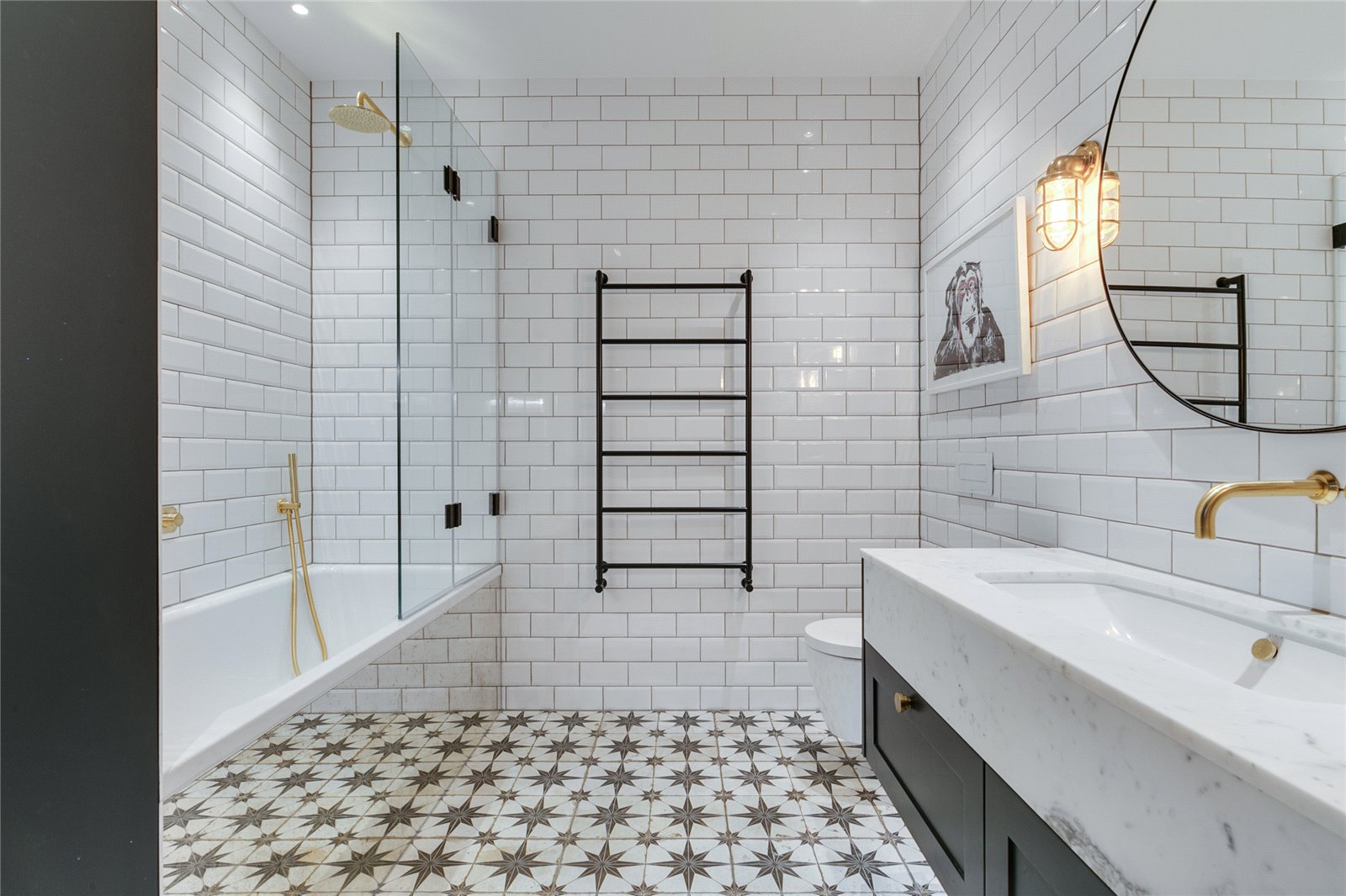 découvrez les tendances salle de bain 2025 : styles modernes, matériaux innovants et idées déco pour une pièce d'eau à la fois élégante et fonctionnelle.