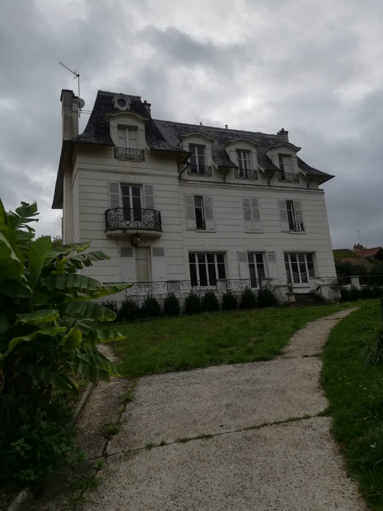 découvrez les atouts et la qualité de vie à saulx-lès-chartreux (91160) : un cadre agréable, des services de proximité et un environnement propice au bien-être.