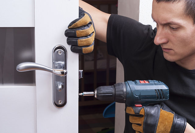 serrurier dans le 11ème arrondissement fiable, intervention urgente rapide et installation de qualité pour tous vos besoins en serrurerie.