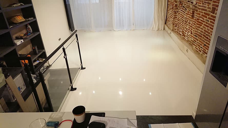 découvrez les sols en résine époxy alliant style moderne et durabilité exceptionnelle pour sublimer et protéger vos espaces intérieurs.