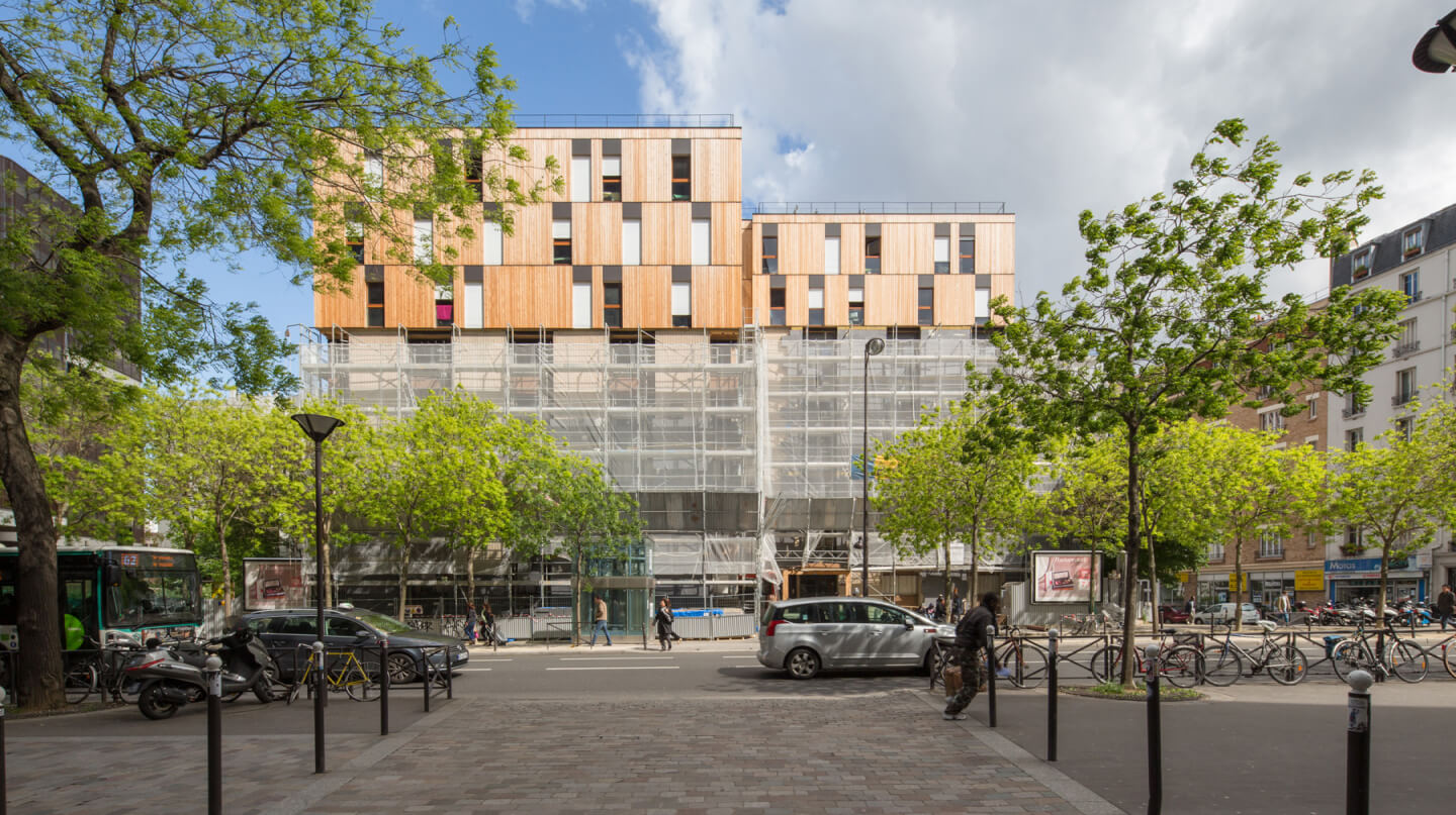 découvrez comment un architecte peut vous aider à réussir la surélévation de votre maison à paris et optimiser l'espace pour agrandir votre habitation.
