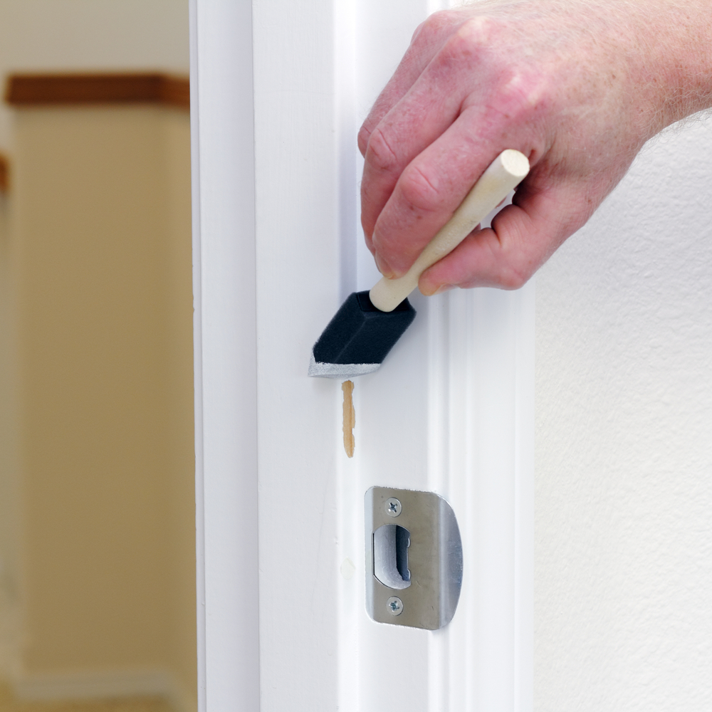 découvrez nos tarifs compétitifs pour la peinture de porte et cadre. obtenez un devis personnalisé pour un résultat durable et esthétique.