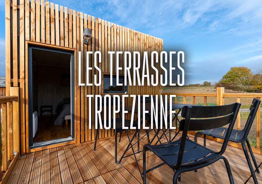 découvrez la terrasse tropézienne, un toit de rêve offrant un espace unique et convivial pour profiter du soleil et d'une vue panoramique exceptionnelle.