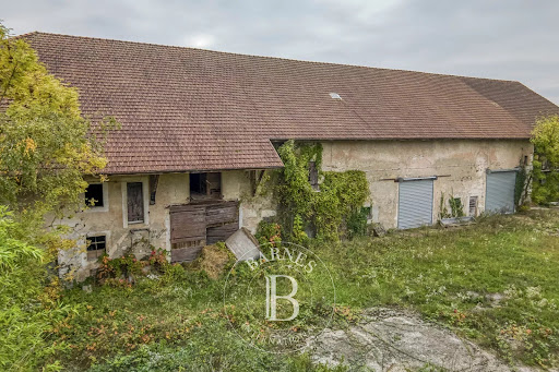 découvrez comment trouver un corps de ferme à rénover près de paris en 2025. guide complet pour choisir, acheter et rénover votre propriété authentique proche de la capitale.