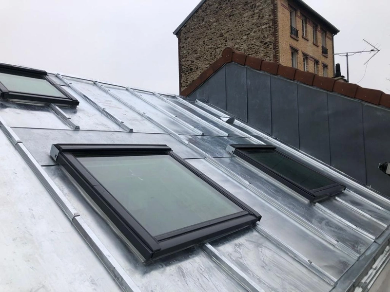 découvrez les avantages du zinc pour la couverture de votre toiture, une solution durable et esthétique qui protège efficacement votre maison.