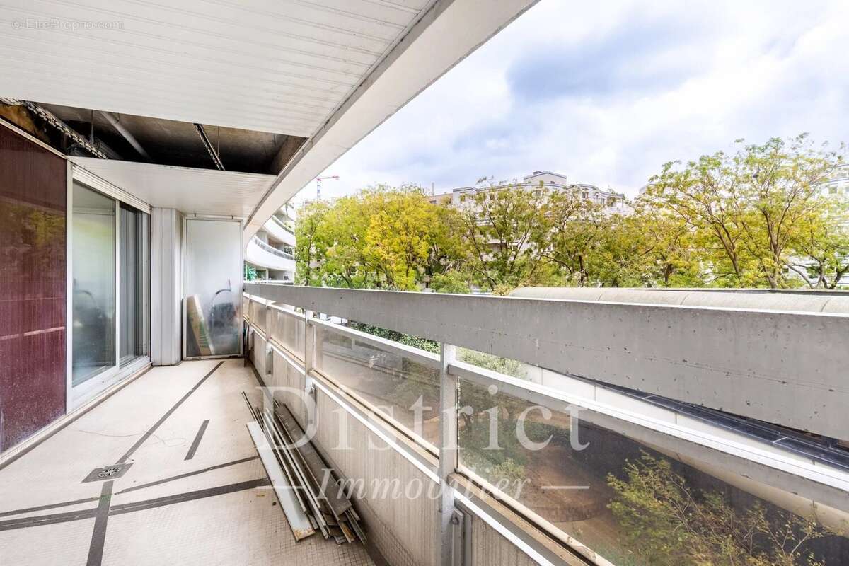 découvrez des biens à rénover près du 15e arrondissement de paris. idéal pour investir ou créer la maison de vos rêves dans un quartier prisé.