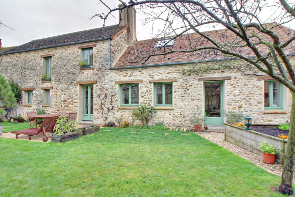 découvrez notre sélection de granges à rénover près du 15e arrondissement de paris. idéal pour projet d’habitation ou investissement, trouvez la grange de vos rêves à proximité de la capitale.