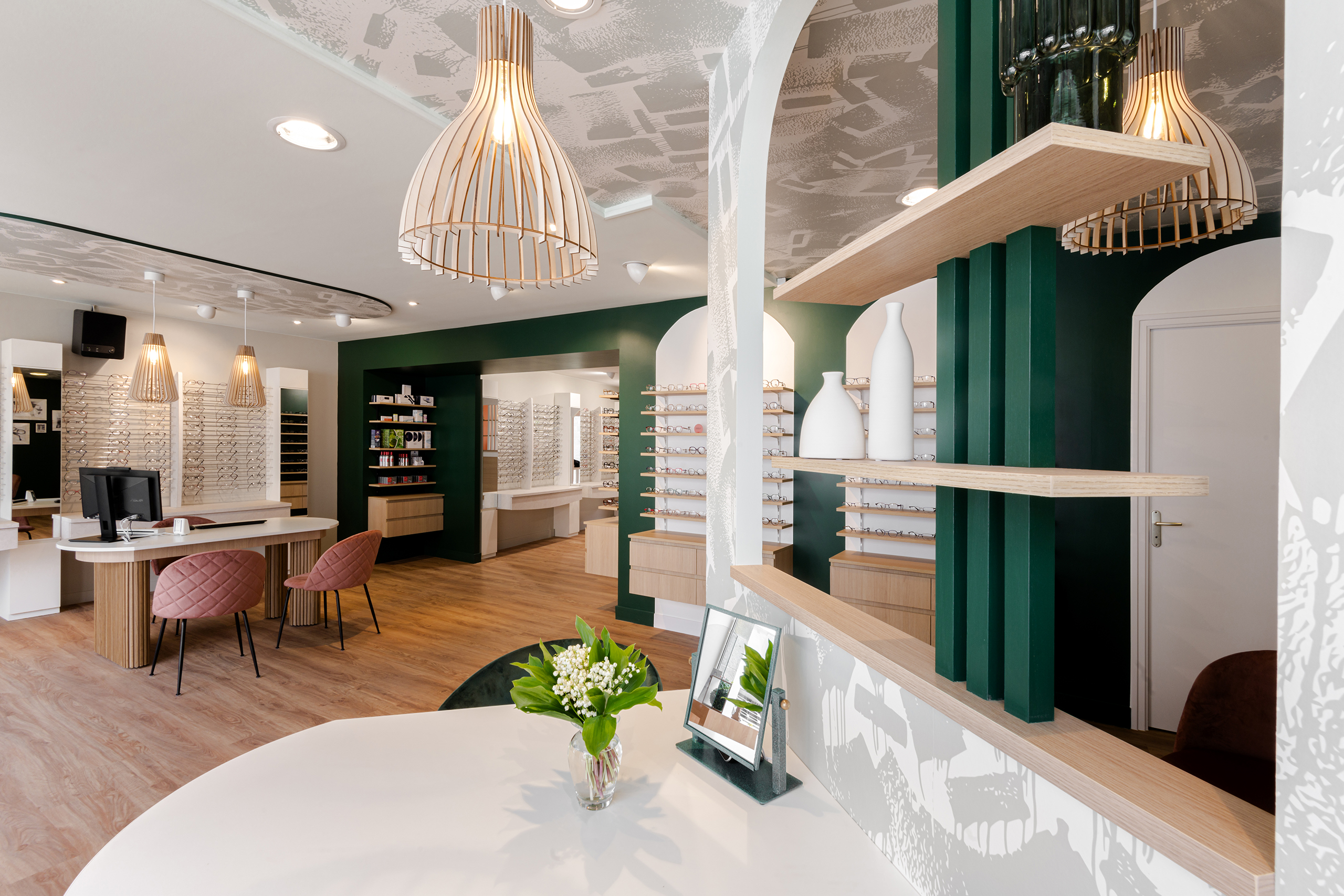 découvrez notre agence design intérieur experte, spécialisée dans la création d'espaces uniques alliant esthétique et fonctionnalité pour sublimer votre habitat.