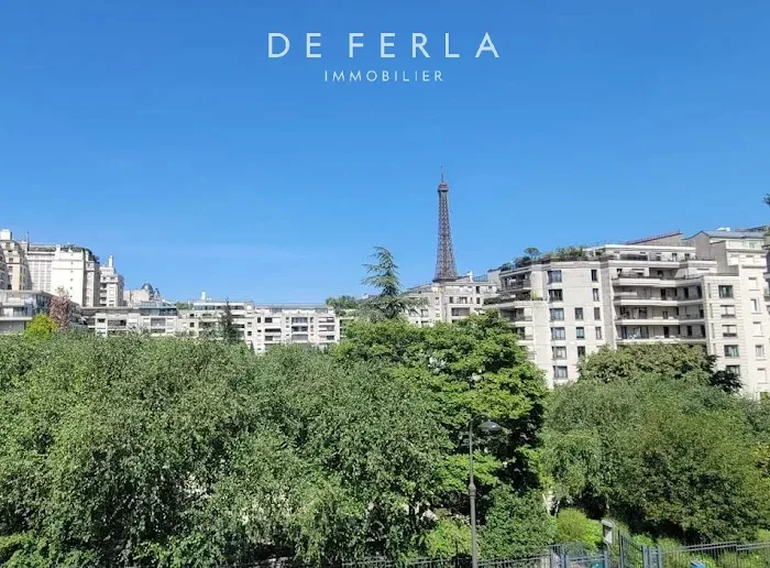 découvrez nos solutions sur-mesure pour agrandir votre hôtel particulier à vincennes, dans le val-de-marne. expertise et qualité pour votre projet d'extension.