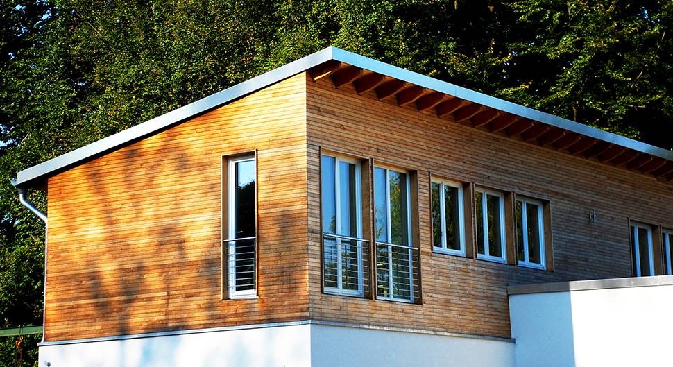 découvrez notre guide complet sur l'agrandissement en bois : conseils, étapes du projet et estimation des prix pour réussir votre extension.