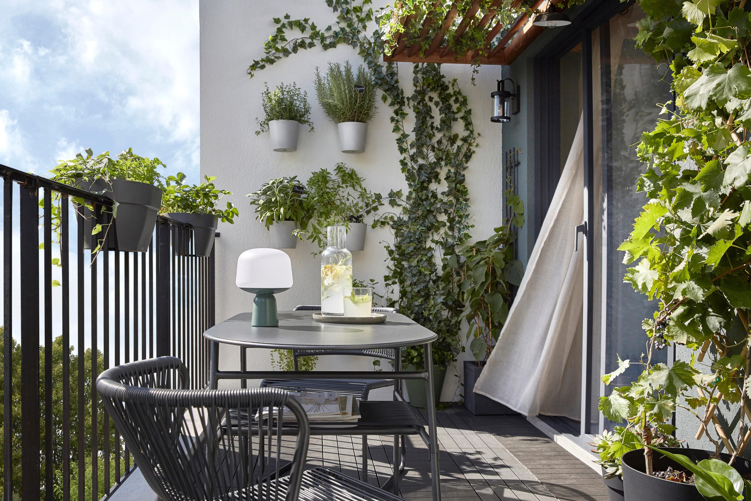 découvrez comment ajouter un balcon à votre logement avec notre guide complet : prix, étapes clés et conseils pratiques pour réussir votre projet.
