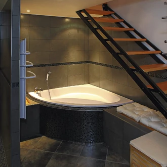 amenagement salle de bain garage découvrez nos solutions d'aménagement pour transformer votre garage en salle de bain fonctionnelle et design. optimisez l'espace et améliorez votre confort dès aujourd'hui.