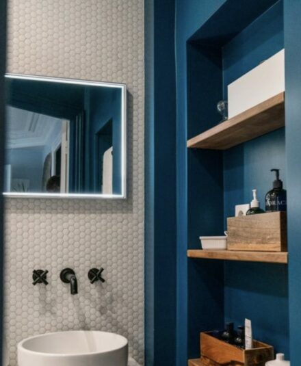 découvrez nos solutions d'aménagement de salle de bain pas cher alliant qualité et design pour créer un espace fonctionnel et esthétique à petit prix.