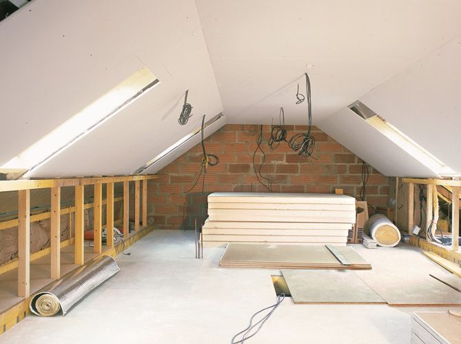 découvrez des conseils pratiques et des idées inspirantes pour aménager vos combles et optimiser l'espace sous votre toit.