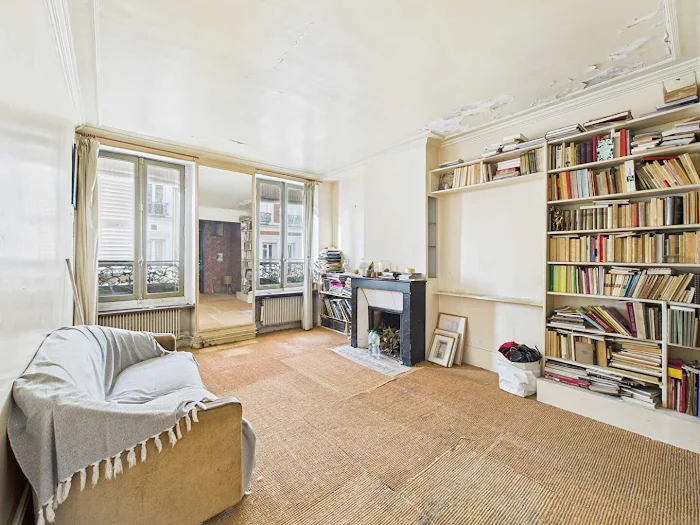 découvrez cet appartement à rénover au cœur de paris, une opportunité idéale pour créer votre espace de vie personnalisé dans un emplacement privilégié.