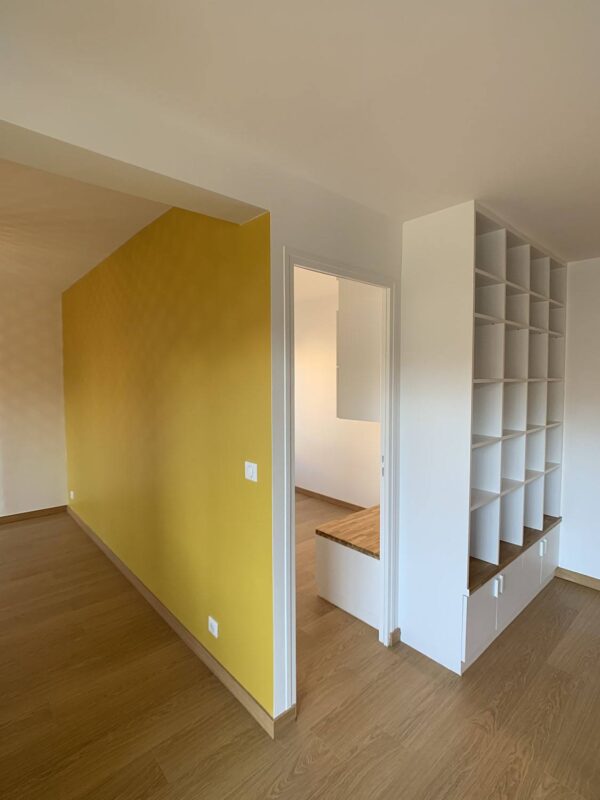 découvrez un appartement à rénover à paris, idéal pour un projet personnalisé en 2025. opportunité unique d'investissement dans un quartier prisé avec un fort potentiel de valorisation.