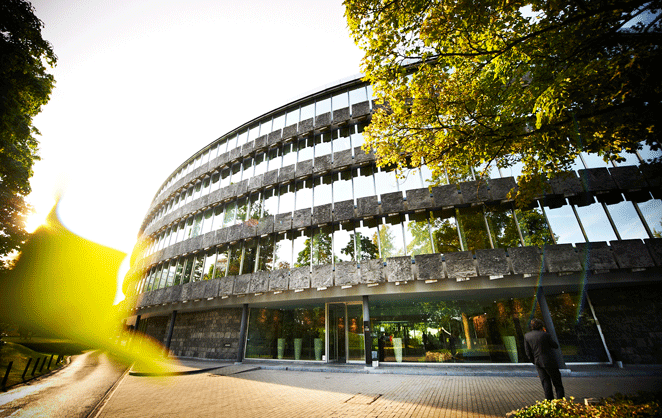 découvrez un architecte spécialisé dans la conception d'immeubles exceptionnels alliant innovation, design unique et fonctionnalité pour des projets d'exception.
