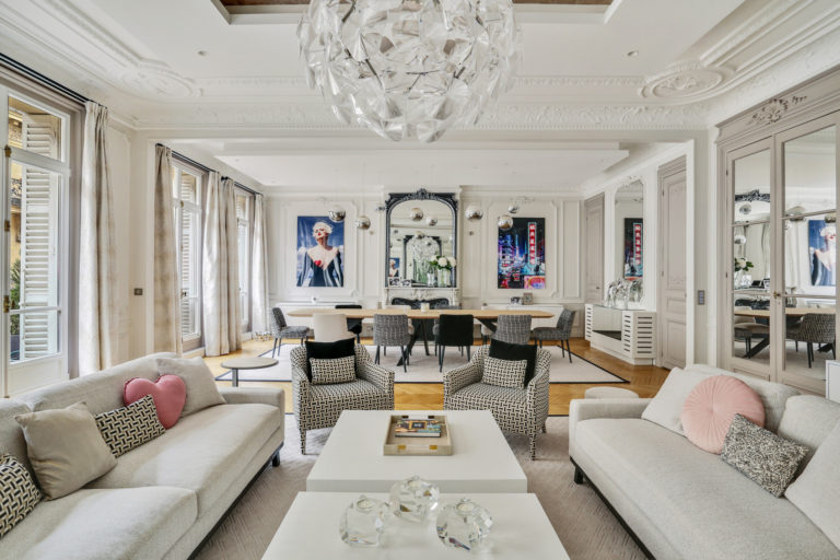 découvrez l'art de l'architecture d’intérieur et la création d’images captivantes pour sublimer vos espaces de vie et de travail.