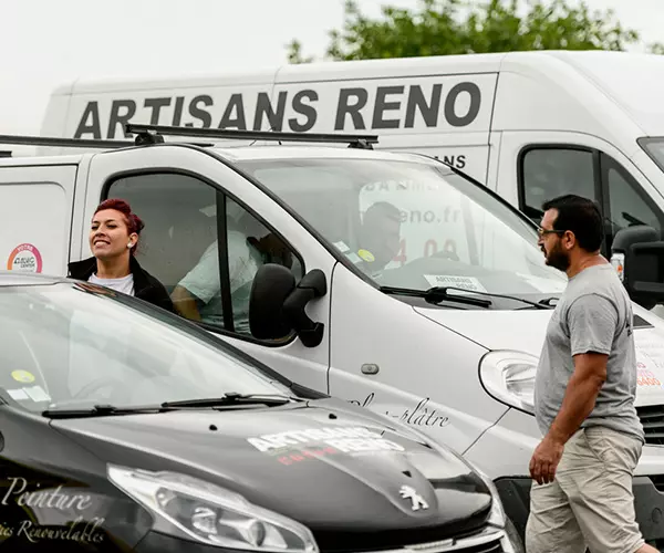 expert en rénovation artisanale, offrant des services de qualité pour transformer et améliorer votre habitat avec savoir-faire et passion.