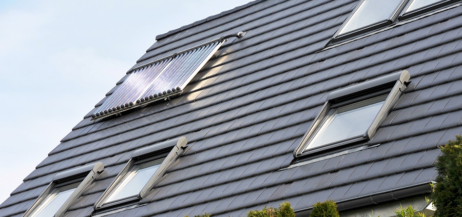 découvrez les nombreux avantages d'une toiture en zinc : durabilité, esthétique moderne, résistance aux intempéries et entretien réduit pour protéger efficacement votre maison.