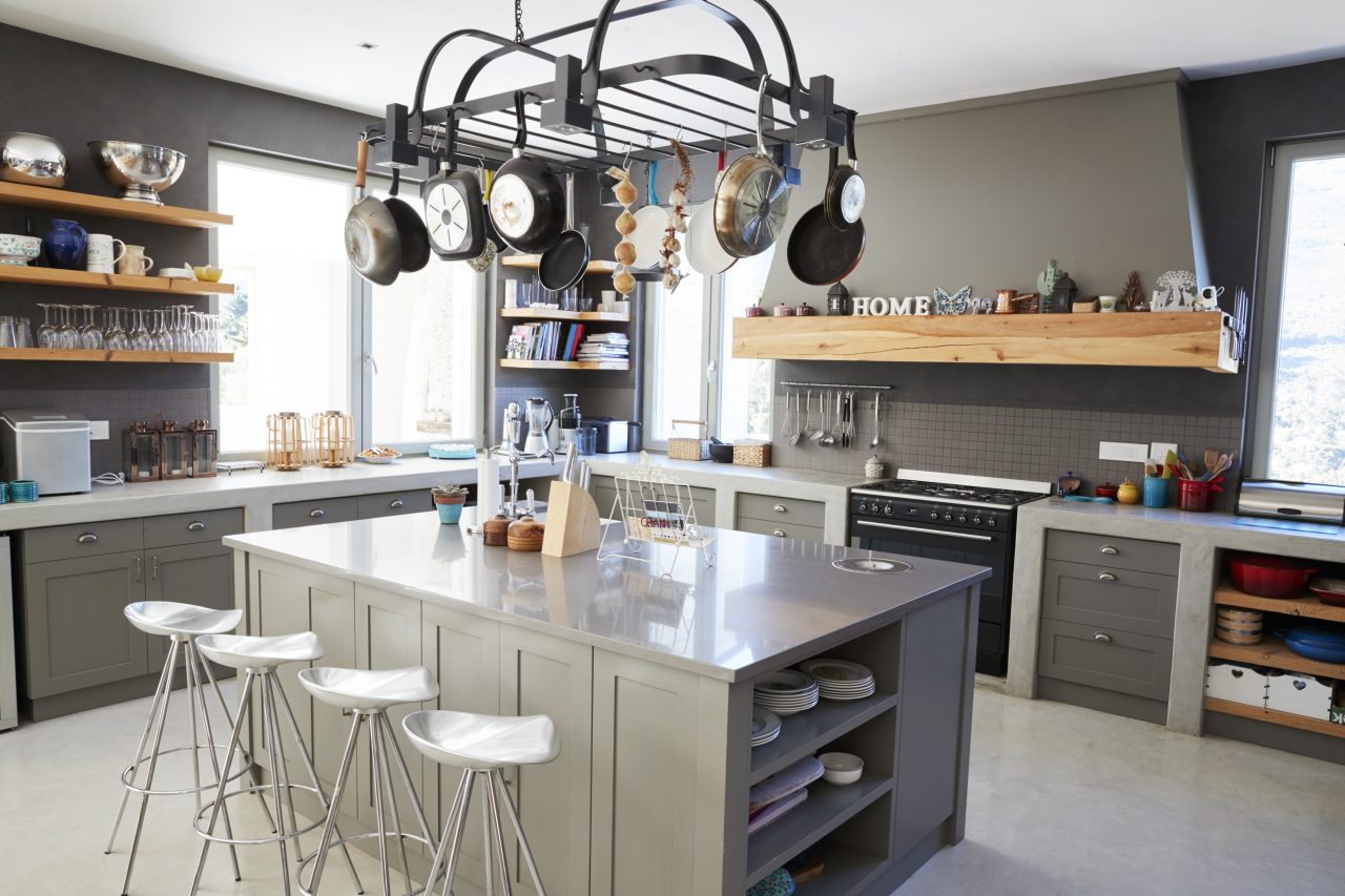 budget renovation cuisine découvrez comment établir un budget efficace pour la rénovation de votre cuisine et optimisez vos dépenses pour un résultat à la hauteur de vos attentes.