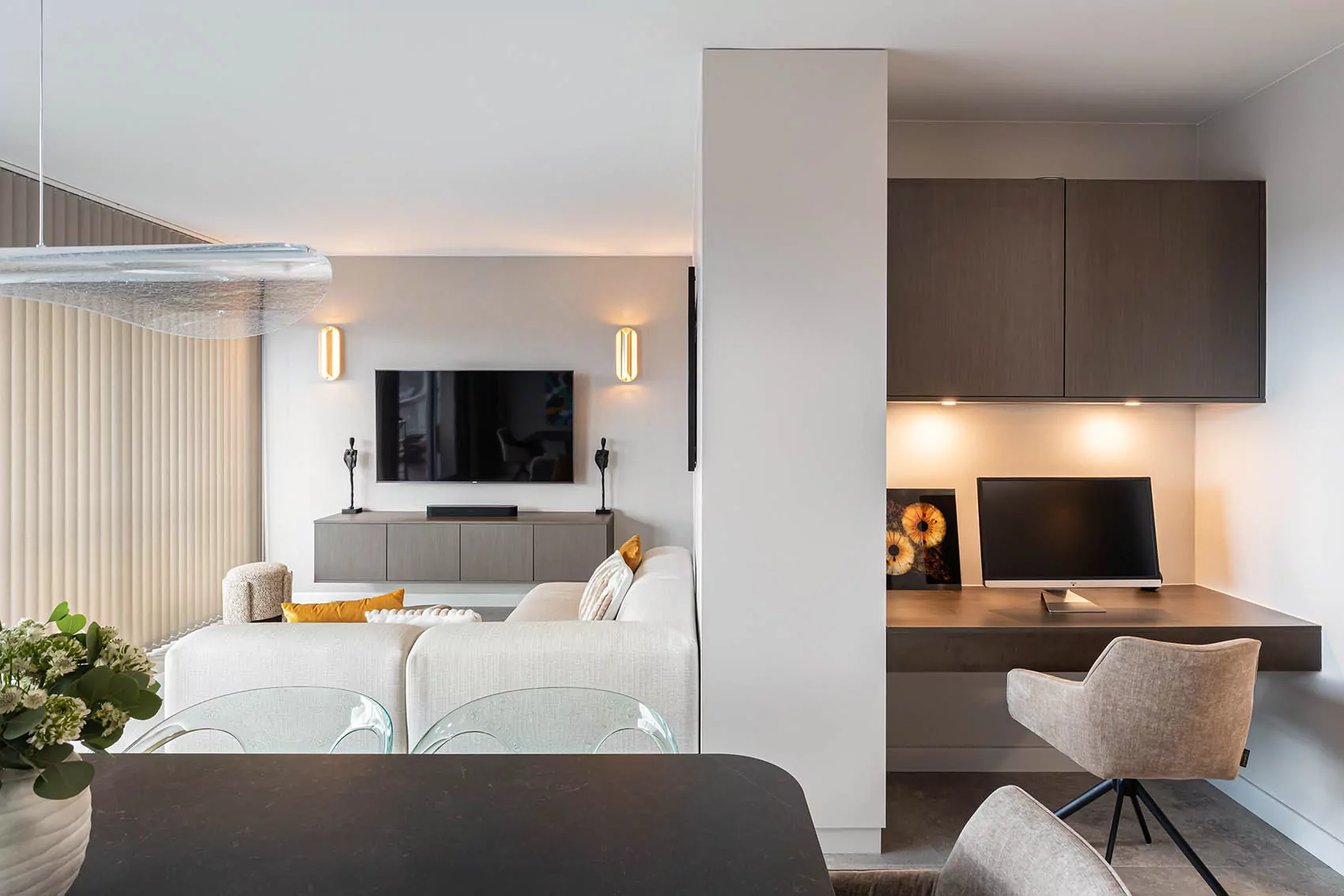 découvrez un cabinet d’architecture intérieure inspirant, spécialisé dans la création d'espaces uniques et harmonieux alliant esthétique et fonctionnalité.