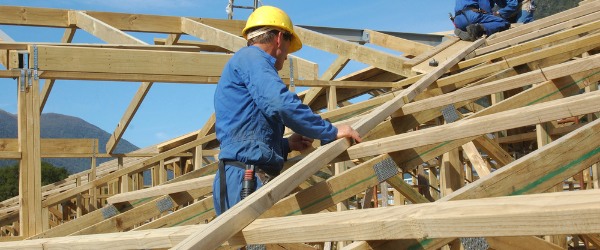 découvrez le coût et les avantages de la charpente fermette, une solution économique et rapide pour vos projets de construction ou rénovation.