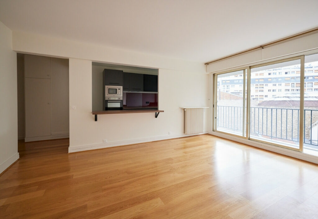 choisir artisan renovation paris 2025 1 découvrez comment choisir le meilleur artisan pour vos projets de rénovation à paris en 2025. conseils pratiques et critères essentiels pour garantir qualité et fiabilité.
