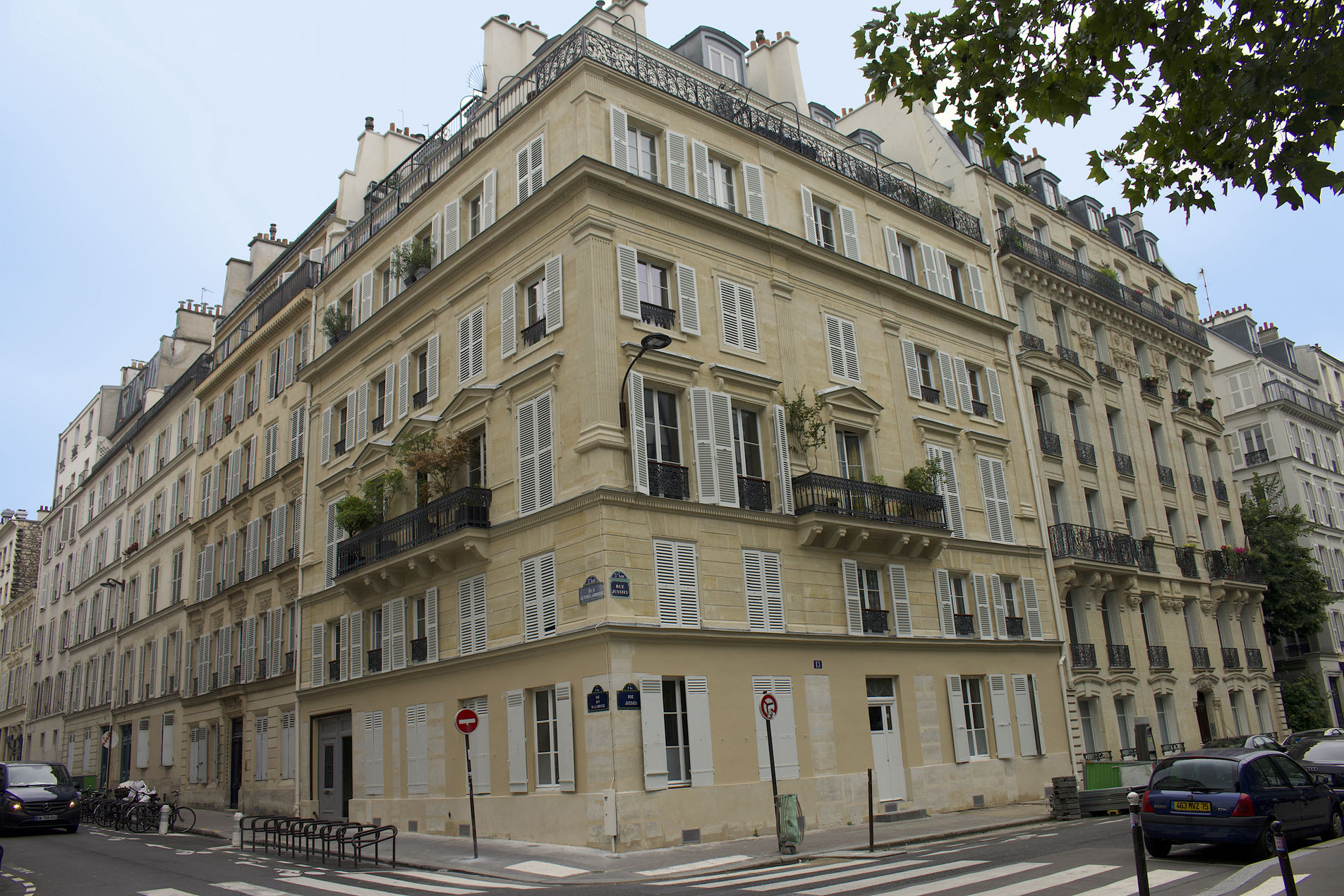 découvrez comment choisir la meilleure entreprise de ravalement de façade à paris 3 pour garantir qualité, expertise et respect des délais.