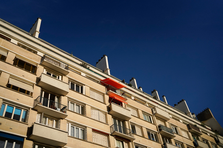 découvrez nos solutions de climatisation pour appartement à paris afin de rester au frais tout l'été. confort et efficacité garantis même pendant les fortes chaleurs.