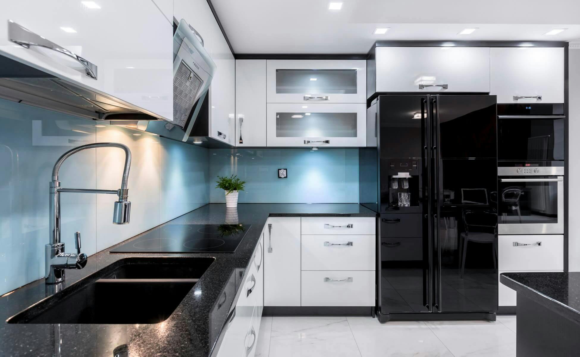 découvrez nos conseils pratiques pour maîtriser le coût de l'aménagement de votre cuisine professionnelle et optimiser votre budget.