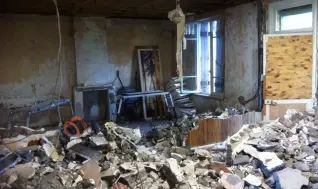 découvrez les facteurs influençant le coût de démolition d'un bâtiment et obtenez des estimations claires pour planifier votre projet en toute sérénité.