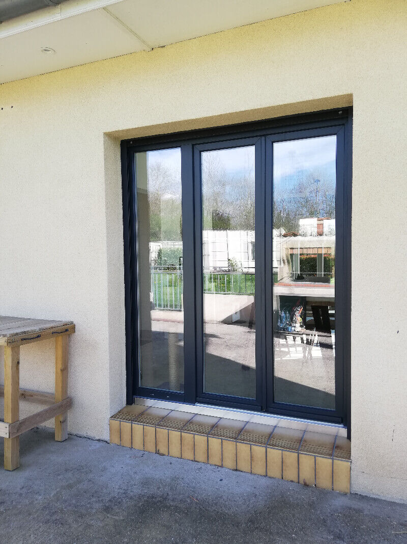 découvrez le coût d'une porte-fenêtre en fonction des matériaux, dimensions et options. obtenez des conseils pour choisir la meilleure porte-fenêtre adaptée à votre budget.